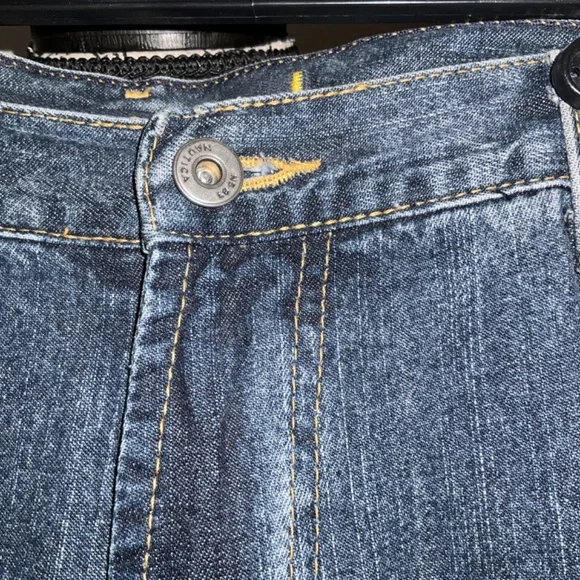 Nautica J Class Jeans Relaxed Fit Size 32W x 32L - Picture 4 of 7